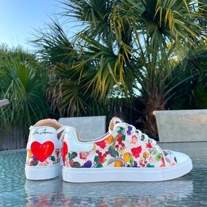 Isa Tapia Caelan Heart Fruit Print Sneakers Size 36.5